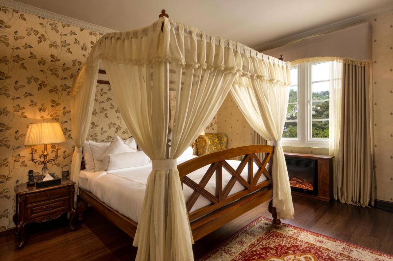 The Westbury Palace Nuwara Eliya Extérieur photo