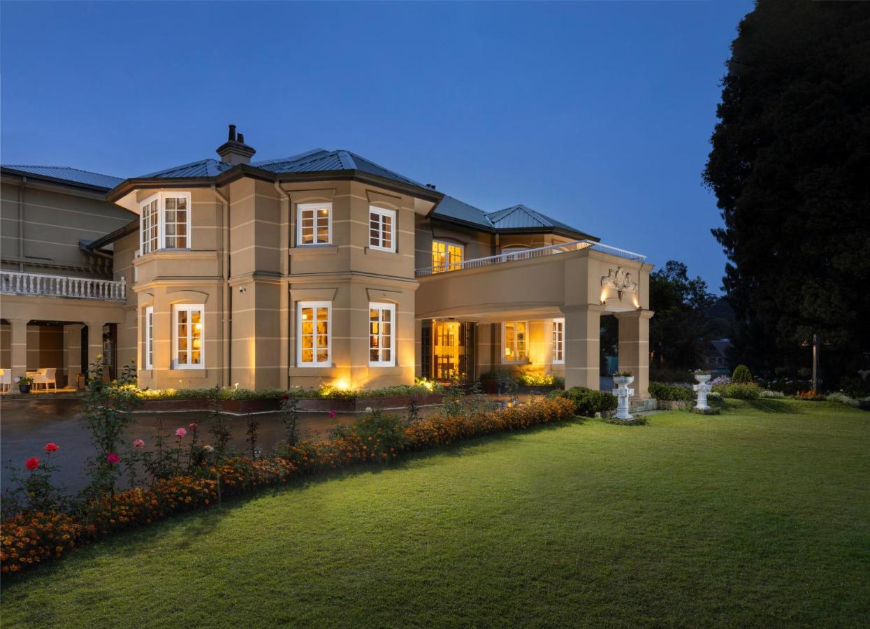 The Westbury Palace Nuwara Eliya Extérieur photo